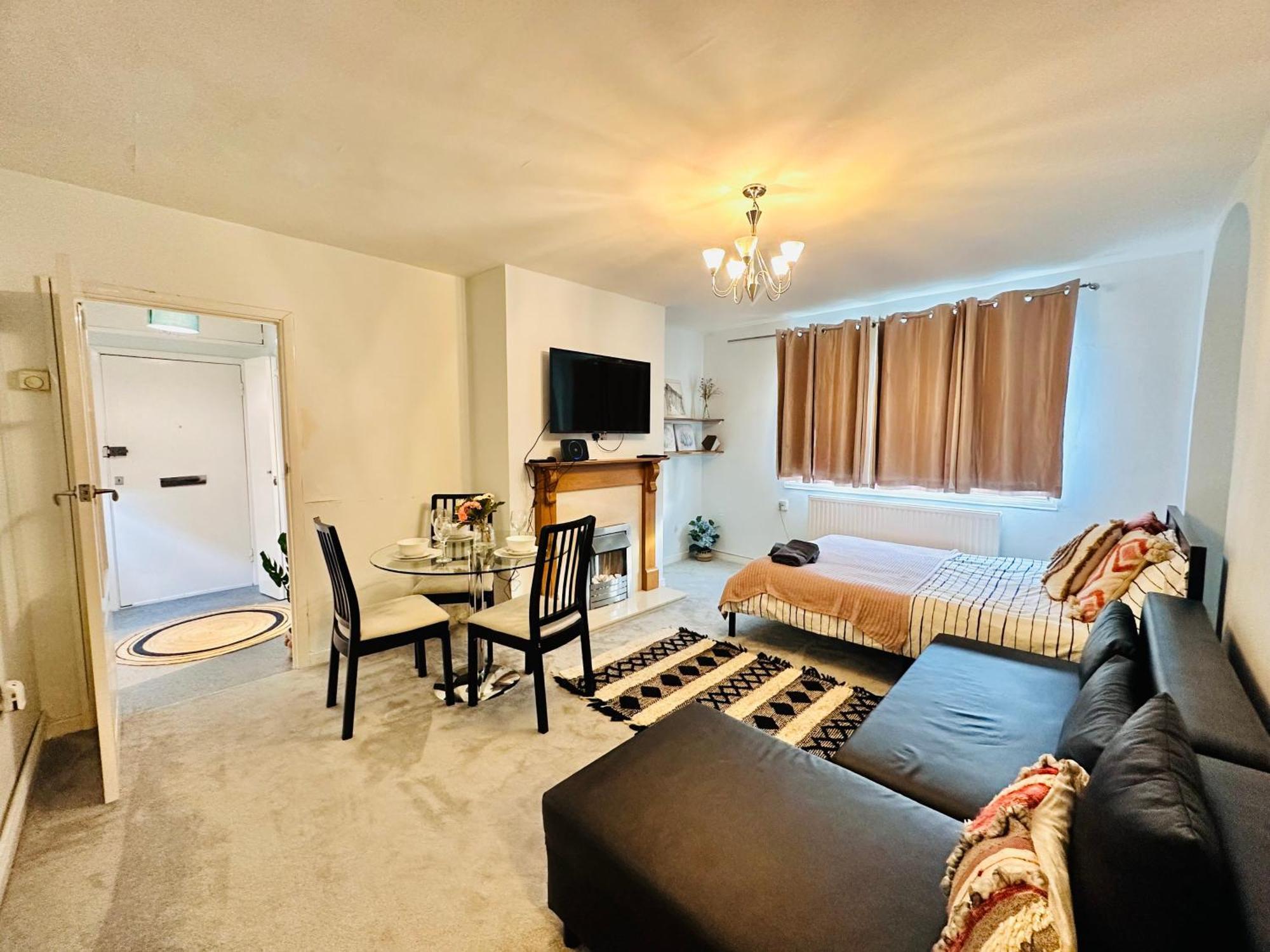 Victoria Family Apartment In Central London Eksteriør billede